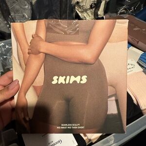 SKIMS Brown Seamless Sculpt Shorts